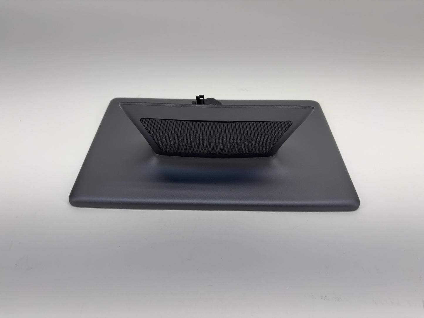 2024-2025 Tesla Model Y Center Display 1089543-00-K