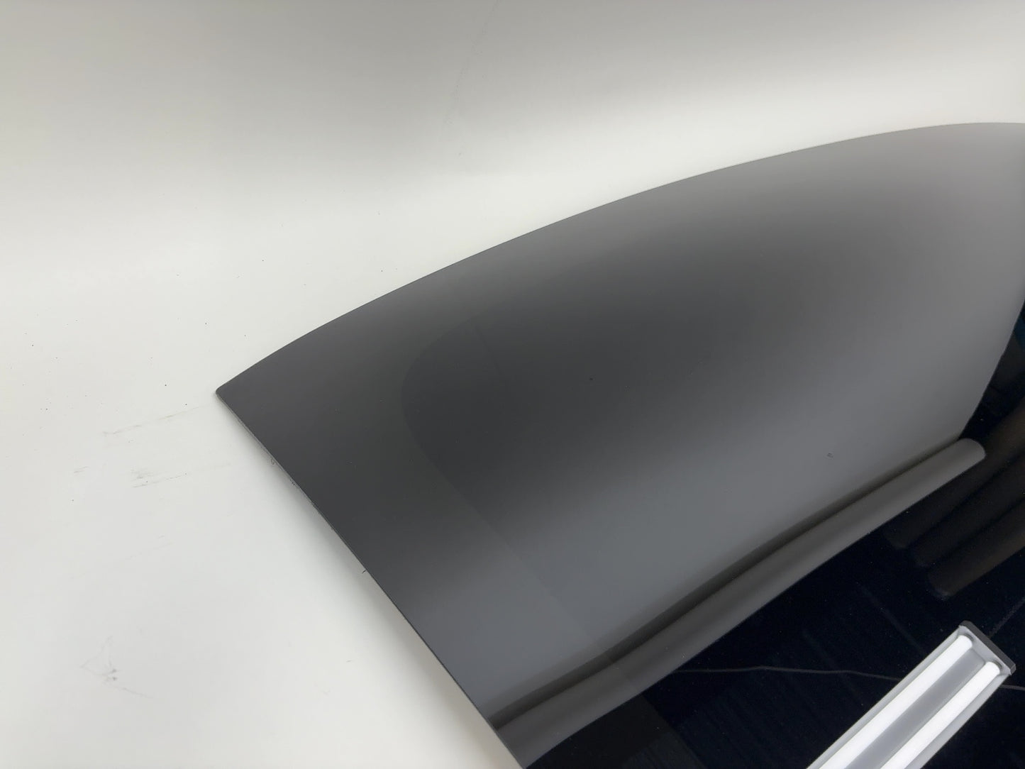 2021-2024 Tesla Model 3 Roof Glass 1587892-00-A