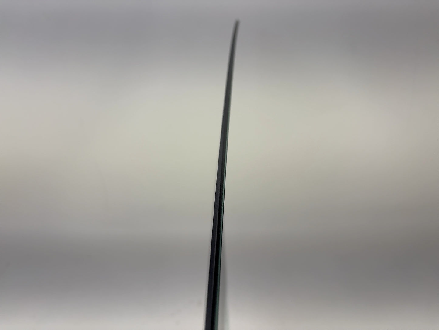 2024-2025 Tesla Model 3 Highland Front Right Door Glass Laminated 1773076-00-D