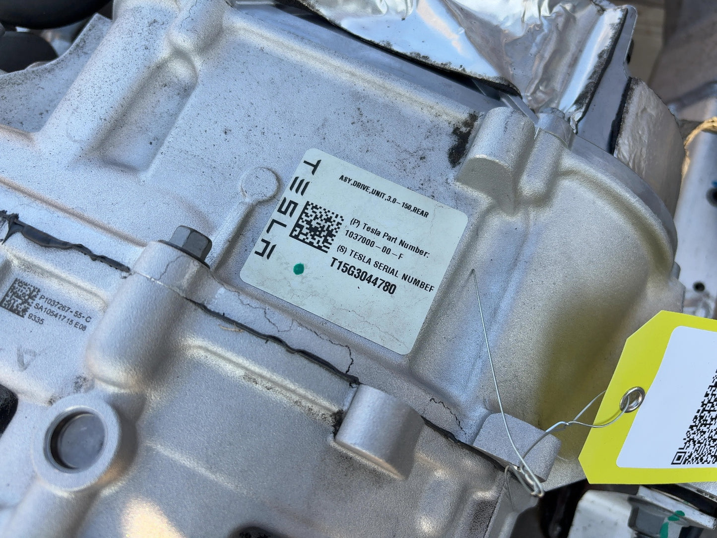 2015 Tesla Model S Rear Drive Unit Small 1037000-00-F