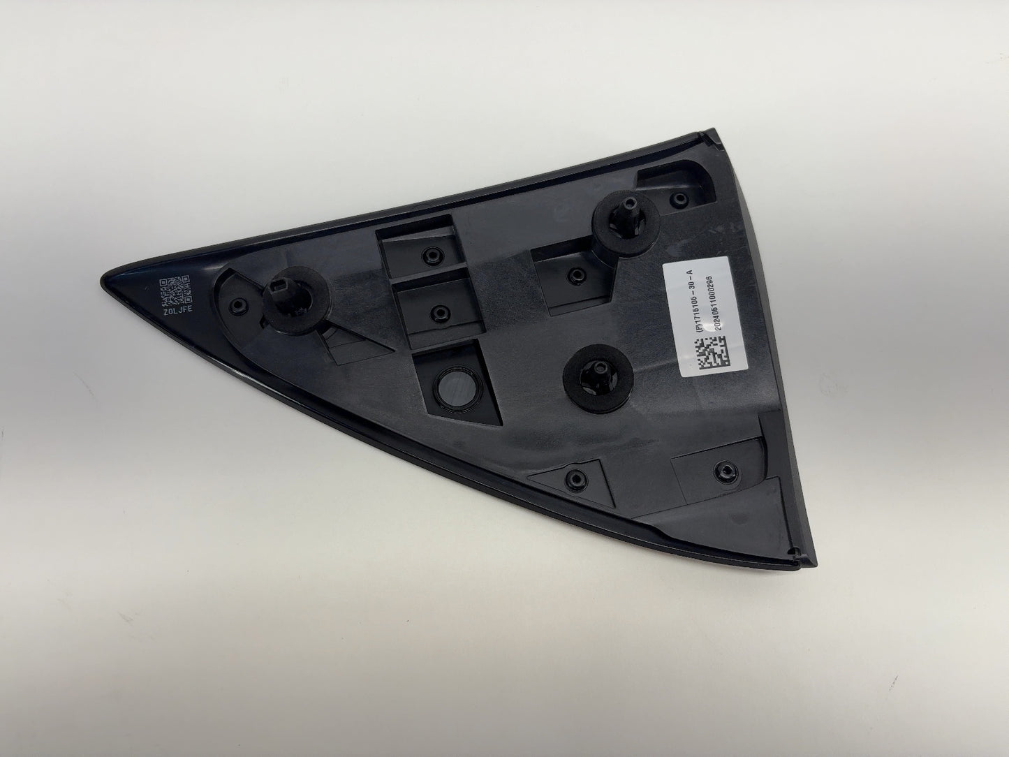 2025 Tesla Model 3 Highland Right Quarter Reflector 1715105-30-A