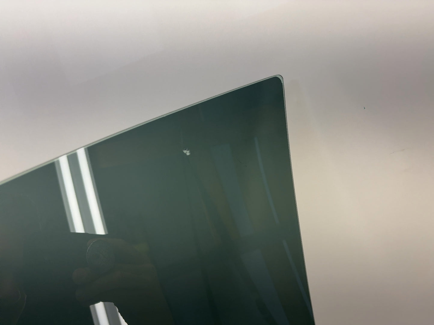 2024-2025 Tesla Model 3 Highland Front Right Door Glass Laminated 1773076-00-D