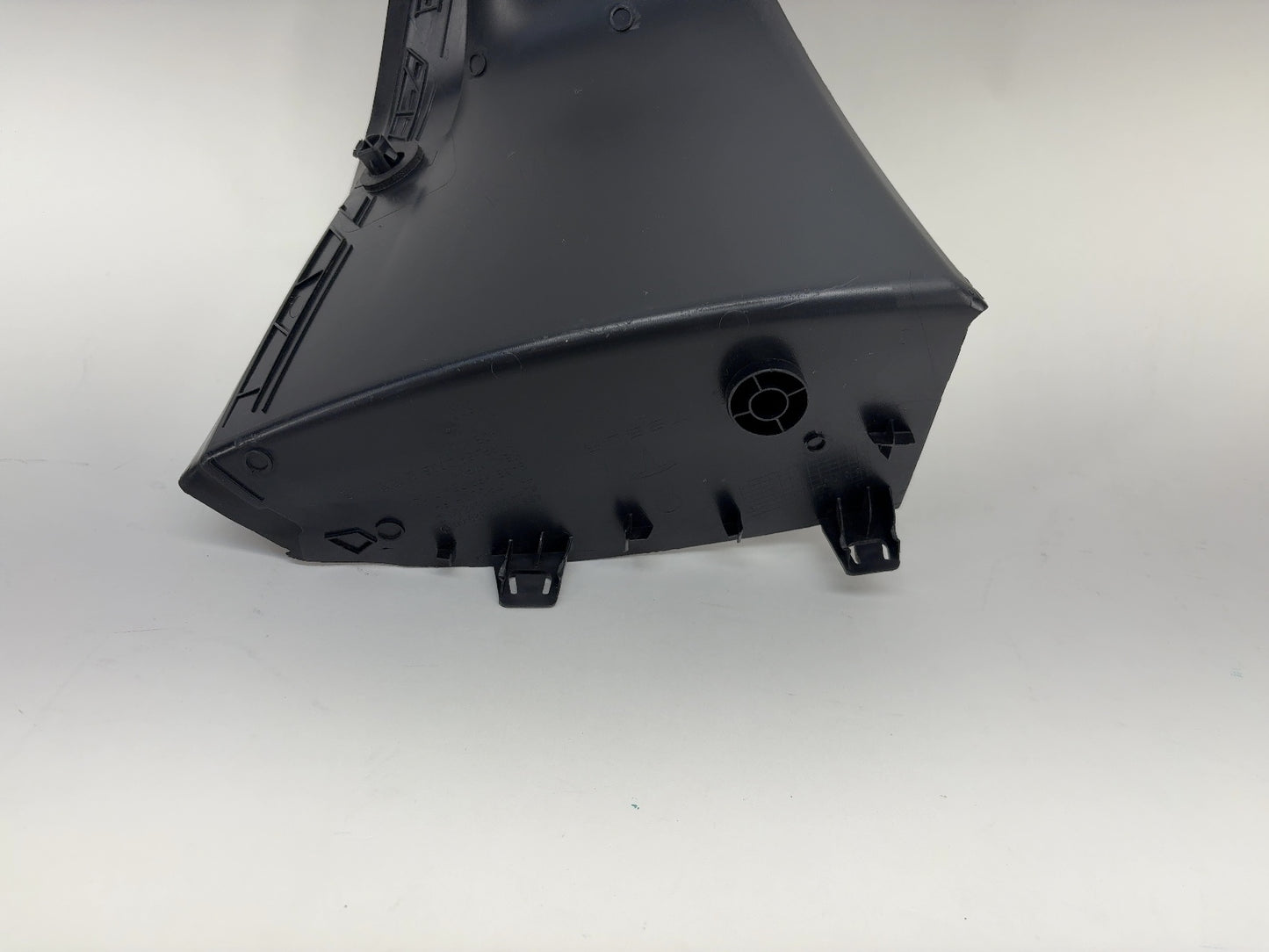 2025 Tesla Model 3 Highland Rear Right Trough Cover 1713682-00-D