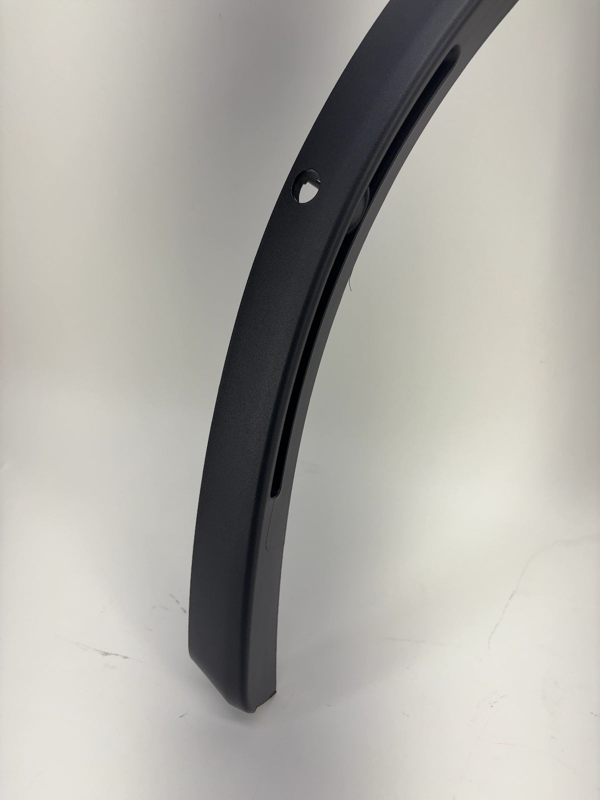 2019 Tesla Model X Front Left Fender Garnish 1035288-00-P