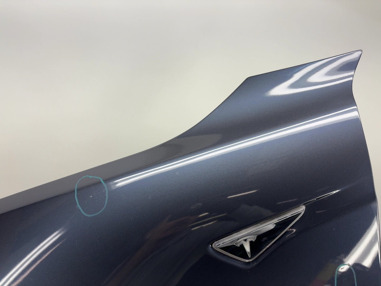 2015 Tesla Model S Left Fender 6008022-E0-D