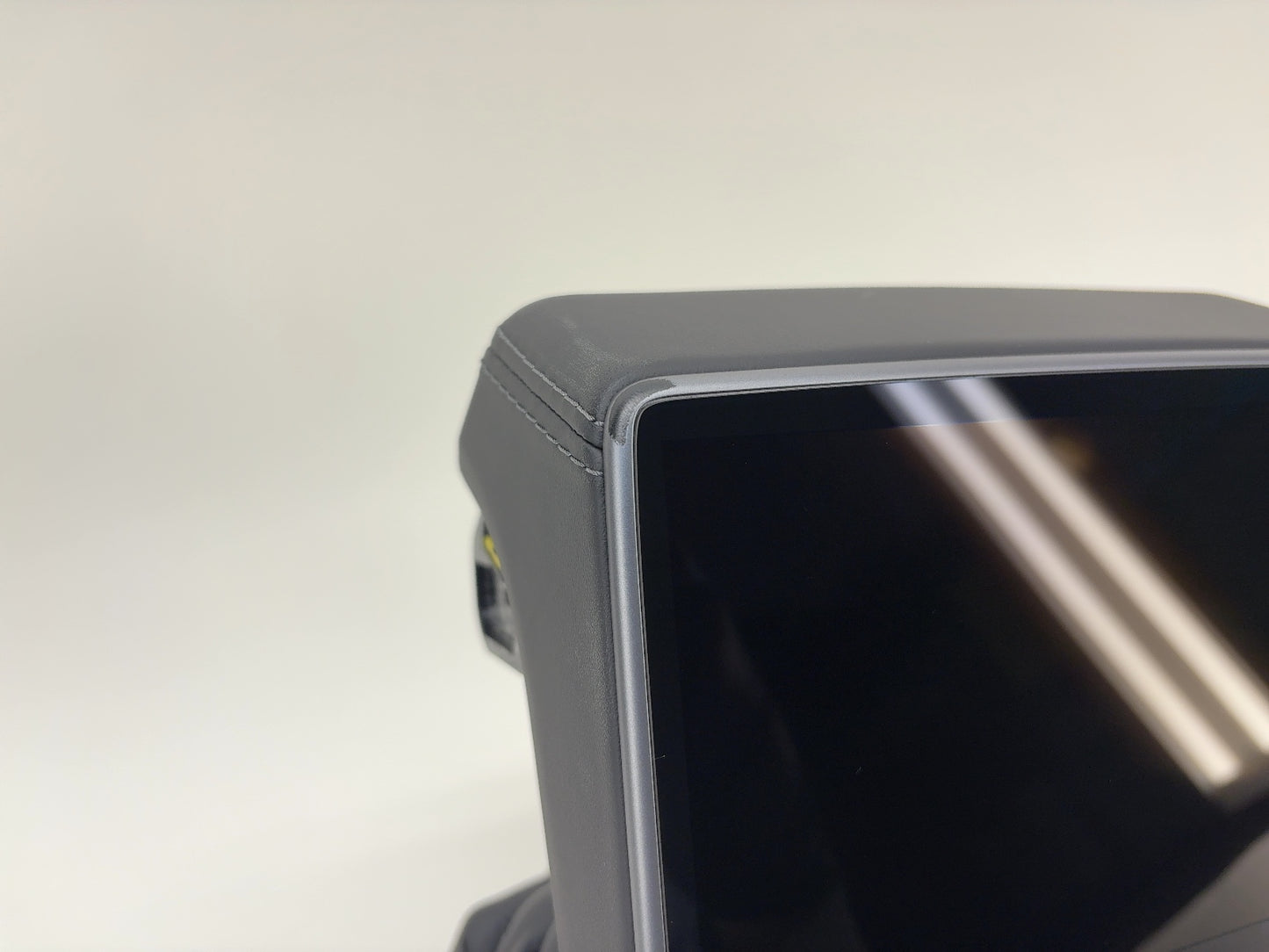 2025-2026 Tesla Model 3 Rear Display 1875931-00-D