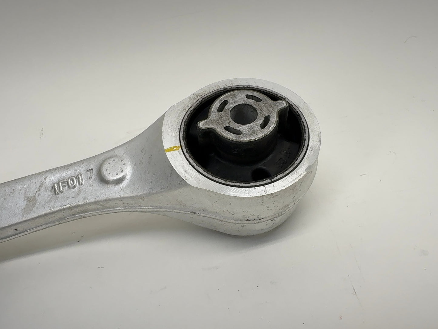 2015 Tesla Model S Front Fore Link Left 1420341-00-C