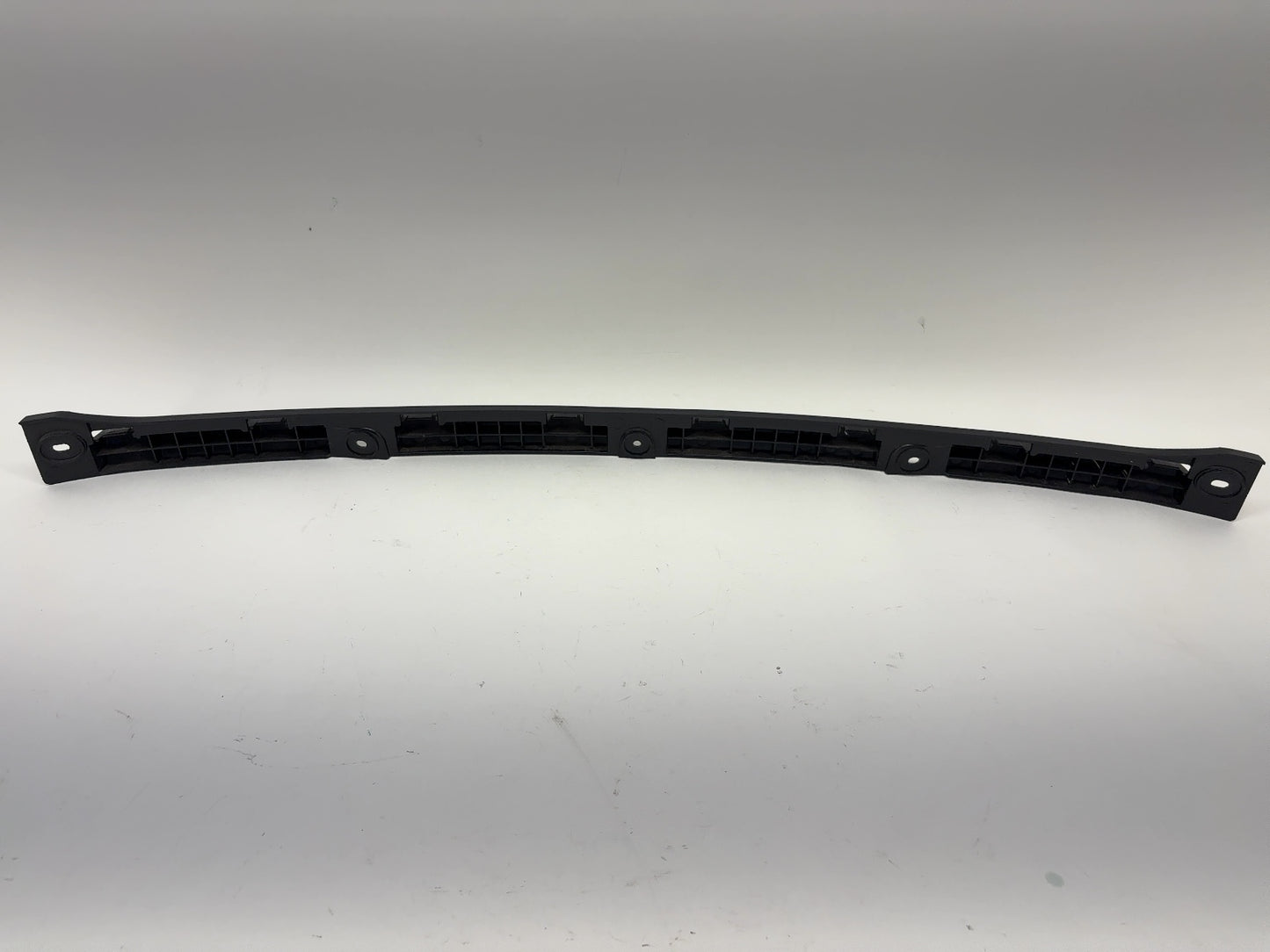 2015 Tesla Model S Rear Bumper Center Bracket 6007724-00-E