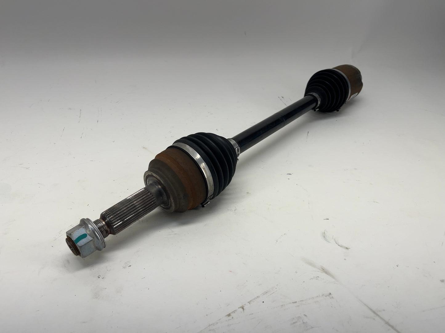 2015 Tesla Model S Front Right Axle Shaft 1030616-00-A