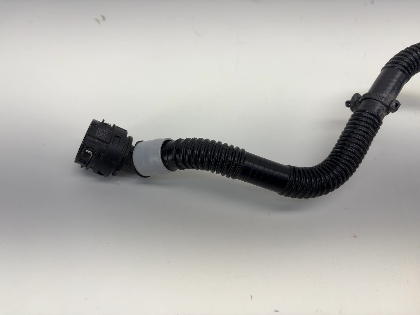 2025 Tesla Model 3 Highland Inlet Radiator Hose 1501345-00-B