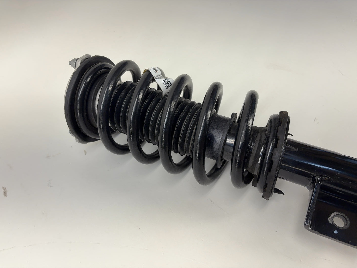 2026 Tesla Model Y Juniper Front Right Strut Absorber 2188367-01-C