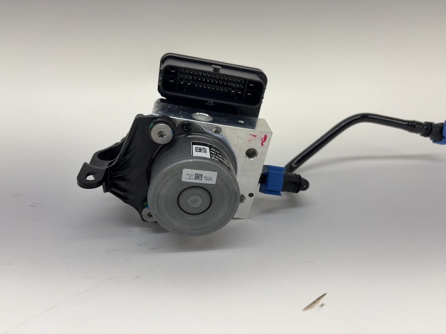 2026 Tesla Model Y Juniper Brake Hydraulic Control Unit 2188745-20-G