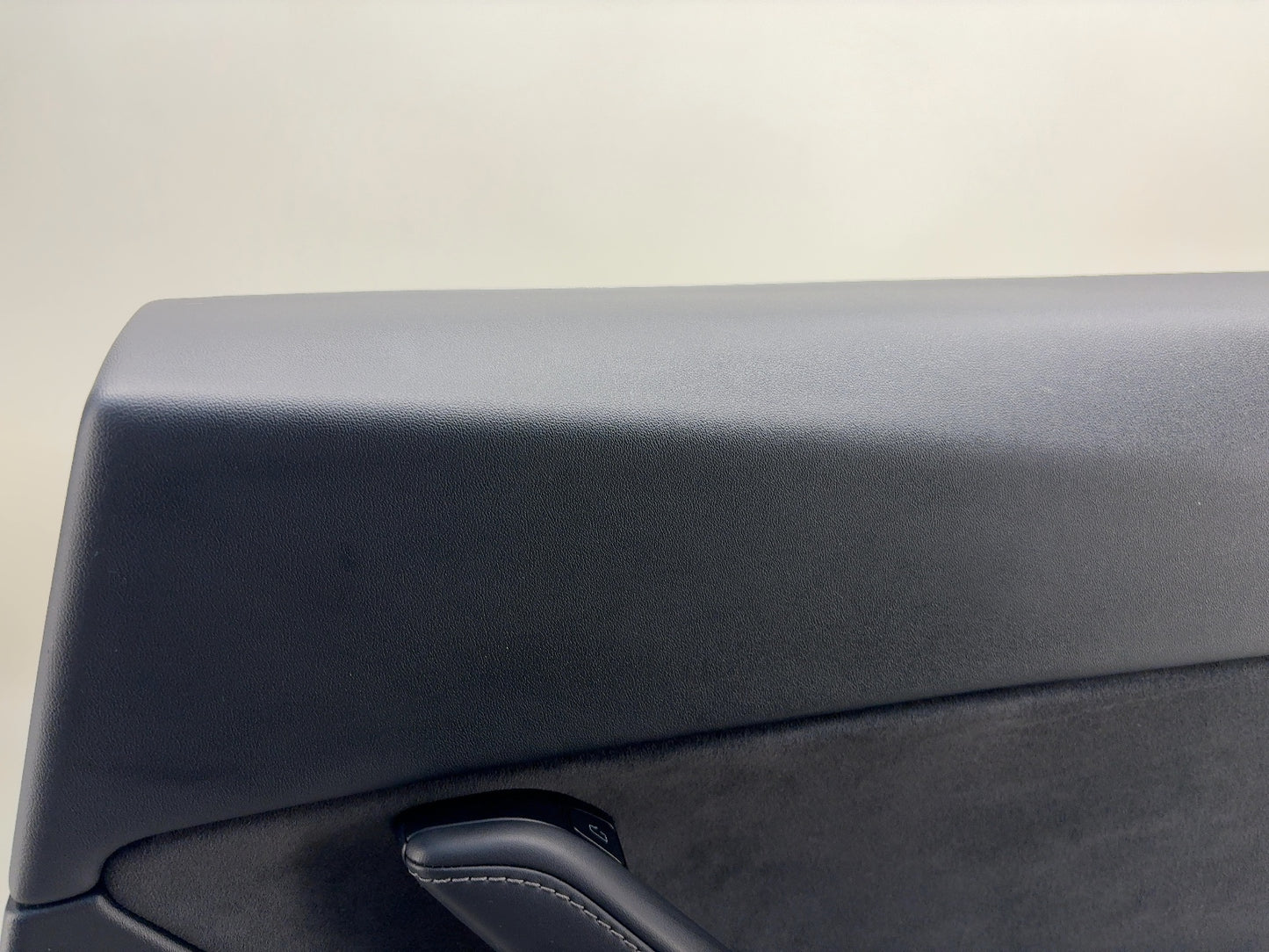 2023-2025 Tesla Model Y Rear Right Door Panel 1997297-00-D