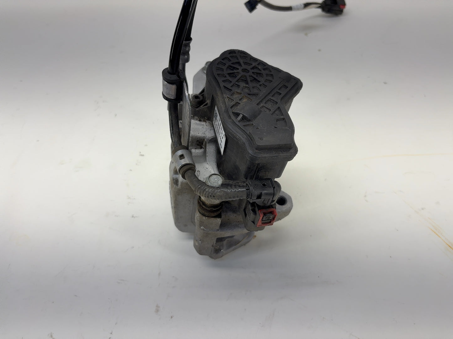 2026 Tesla Model Y Juniper Rear Right Brakes 2188642-00-B