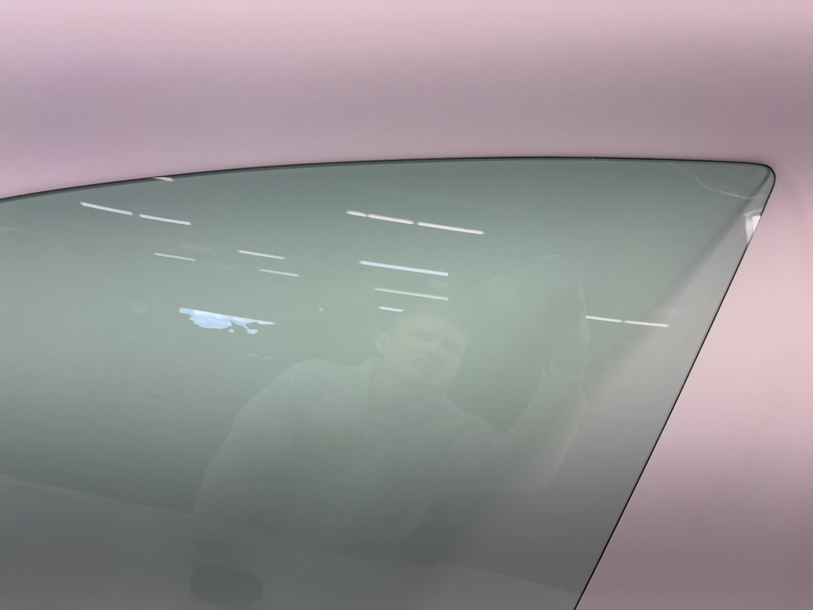 2018-2020 Tesla Model X Front Left Door Glass 1028822-00-J