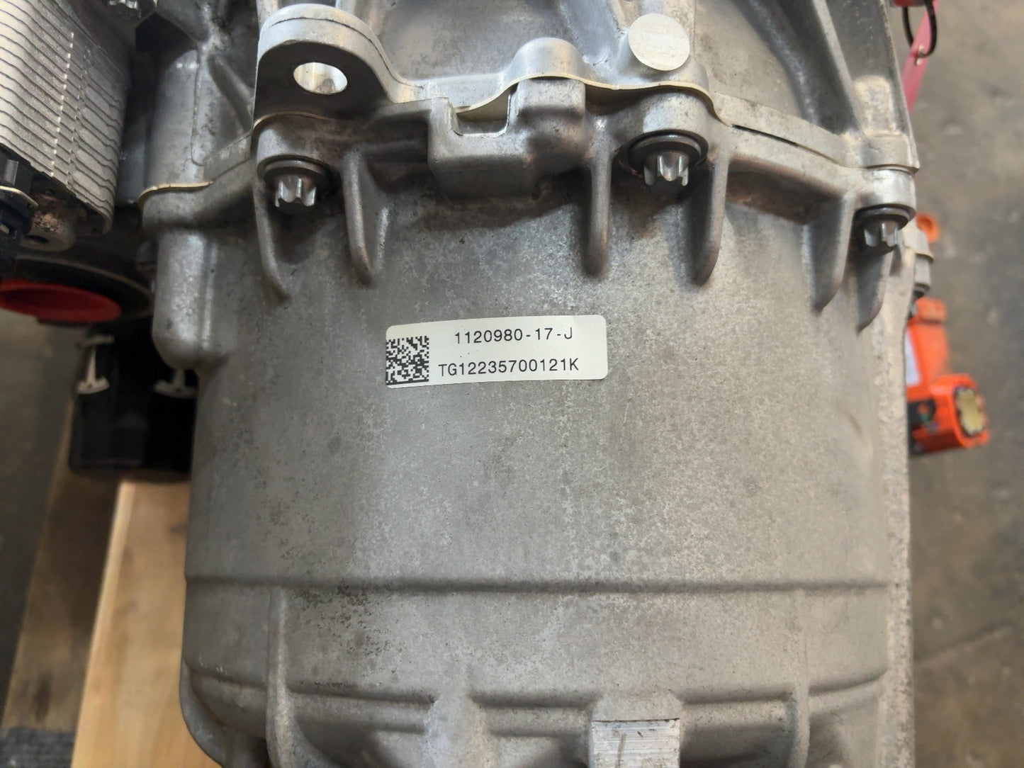 2023 Tesla Model Y Rear Drive Unit Sport 1120980-17-J
