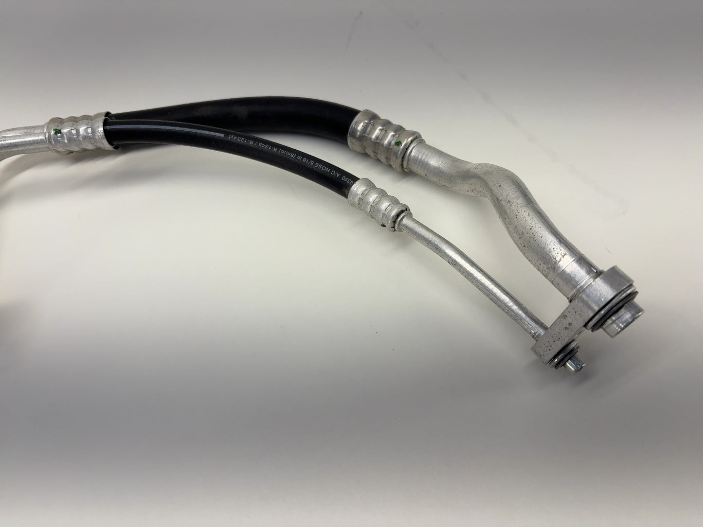 2023 Rivian R1T Ac Line PT00013914-E