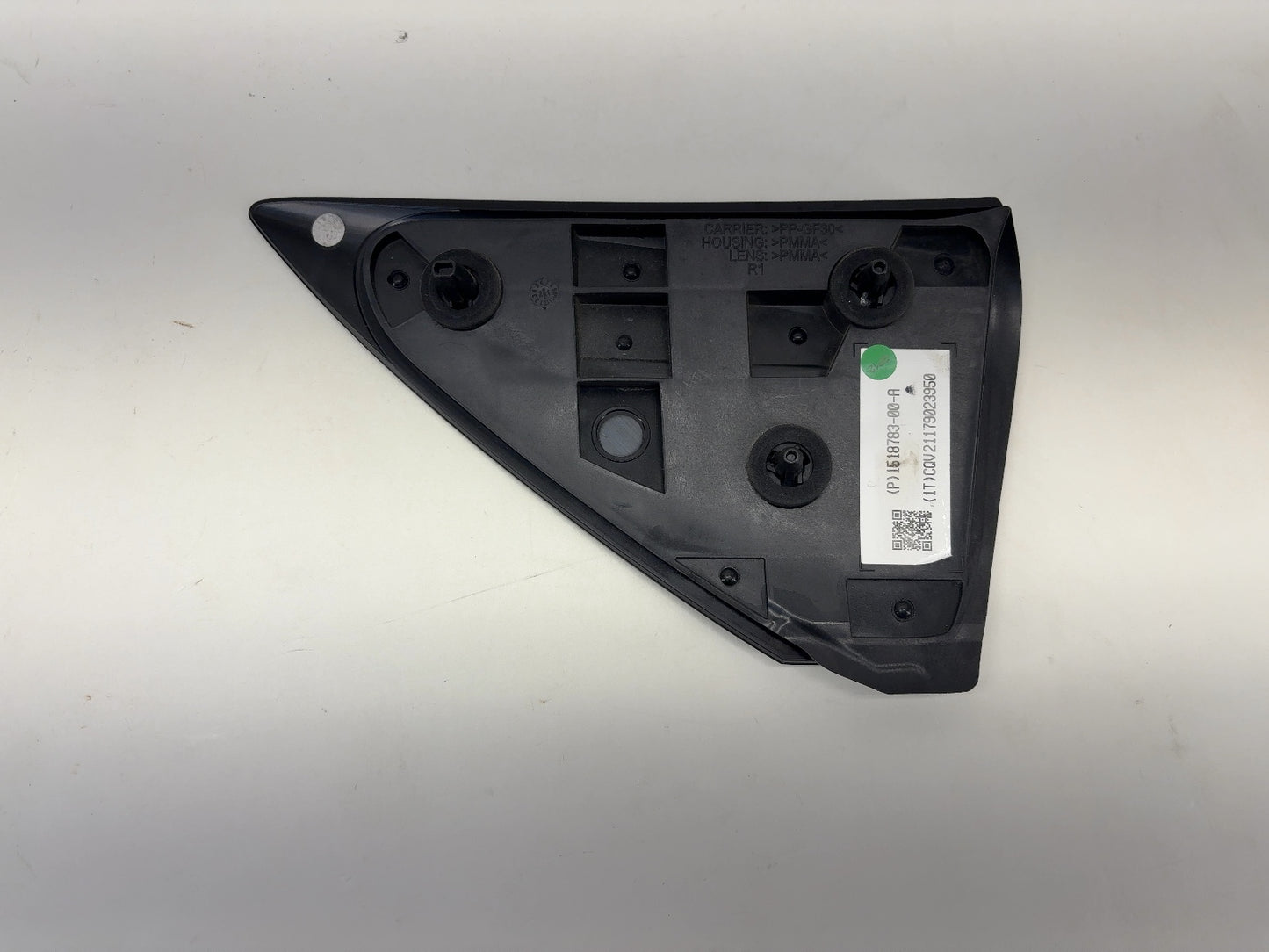 2021-2022 Tesla Model 3 Rear Right Quarter Reflector 1518783-00-A