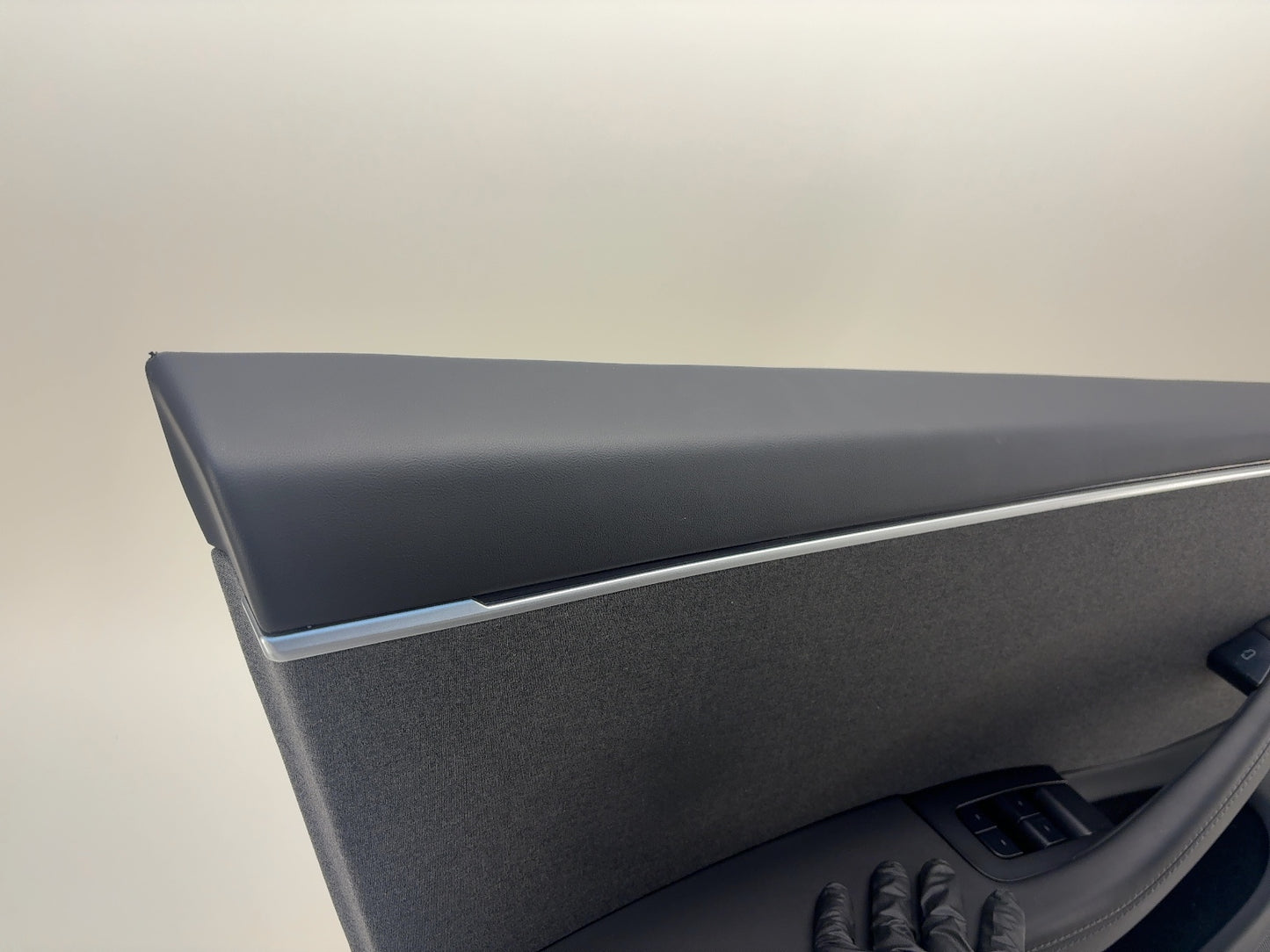 2024-2025 Tesla Model 3 Highland Front Left Door Panel 1776730-20-D