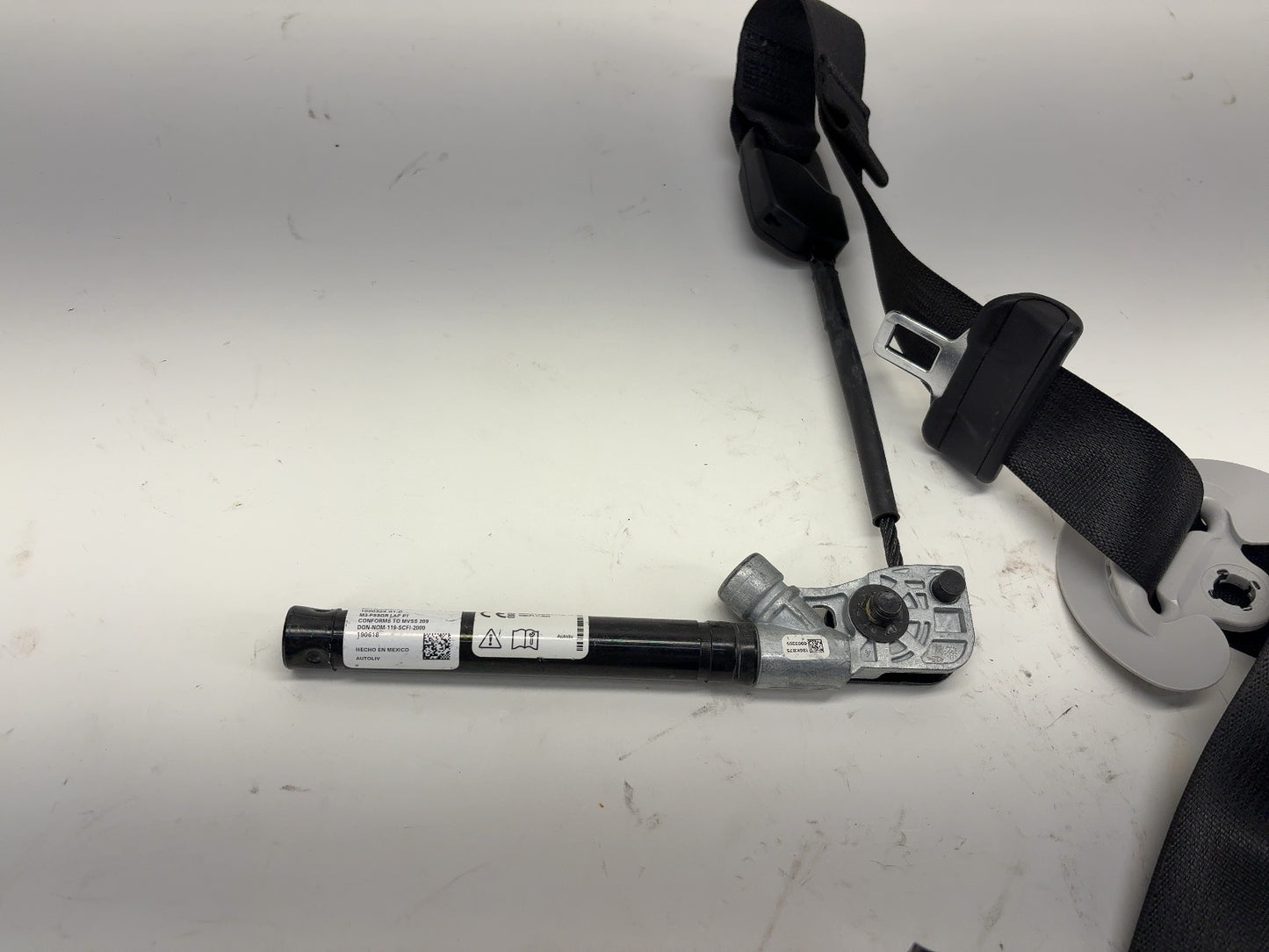 2021-2023 Tesla Model 3 Front Right Seatbelt w Pretensioner 1081279-01-H
