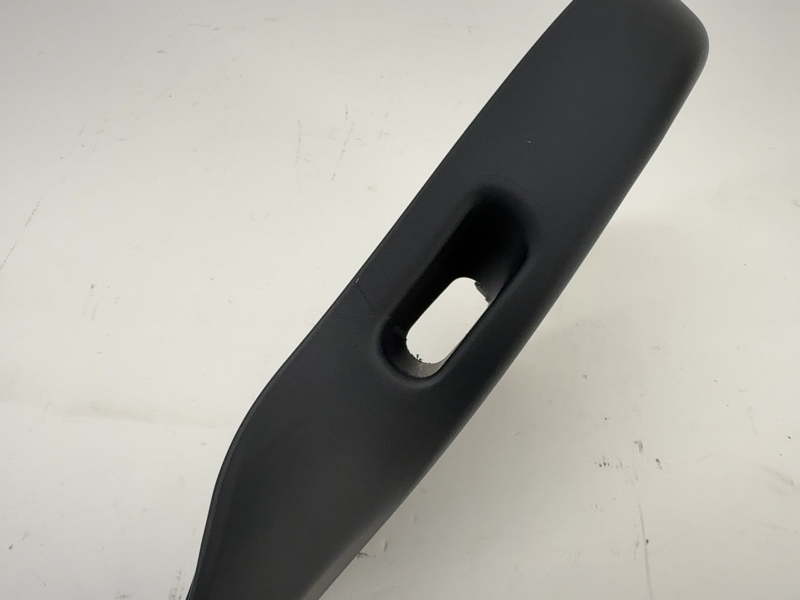 2025 Tesla Model Y Juniper Front Left Seat Trim With Control