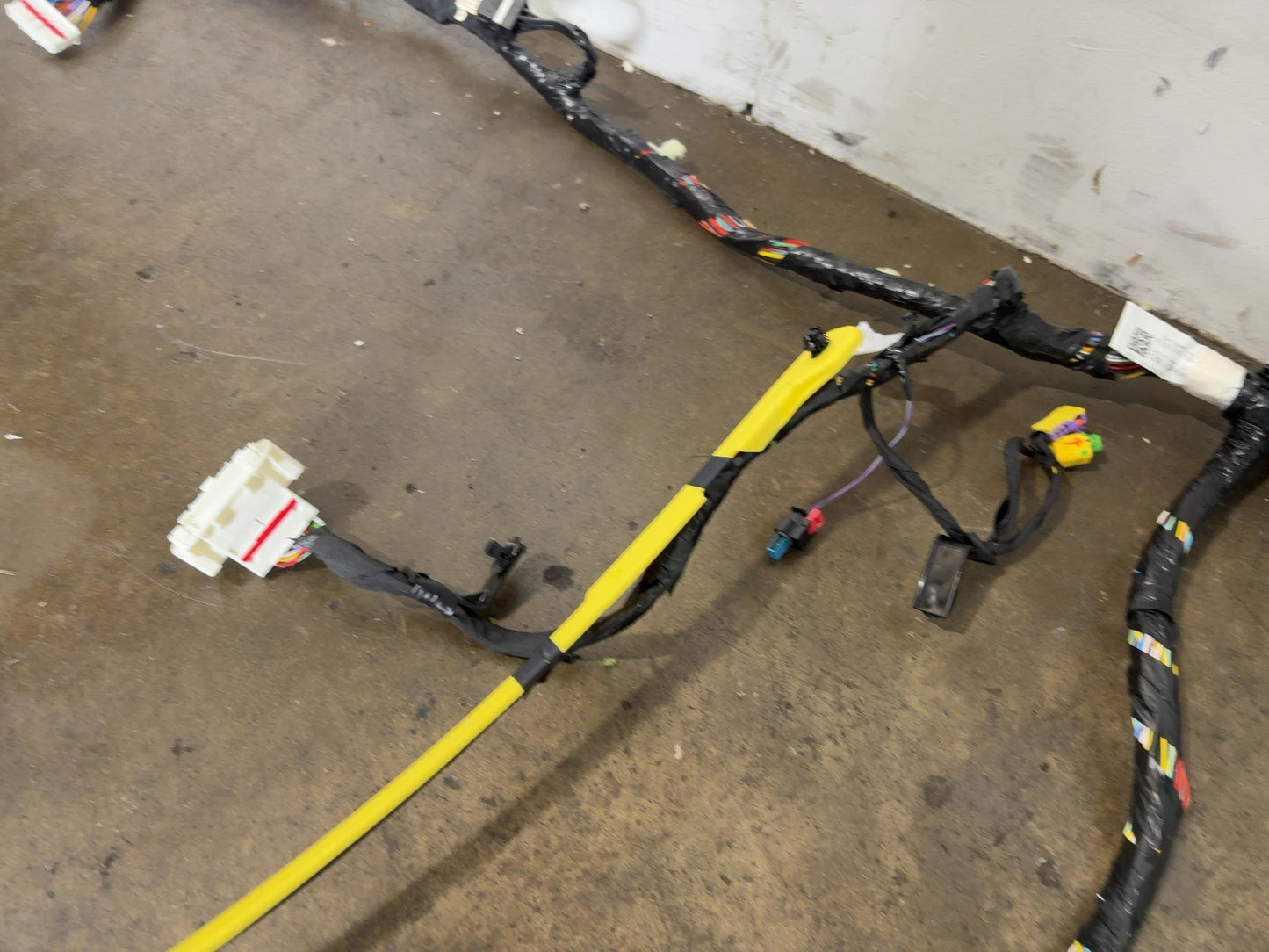 2026 Tesla Model Y Juniper Left Body Harness 1933902-10-D