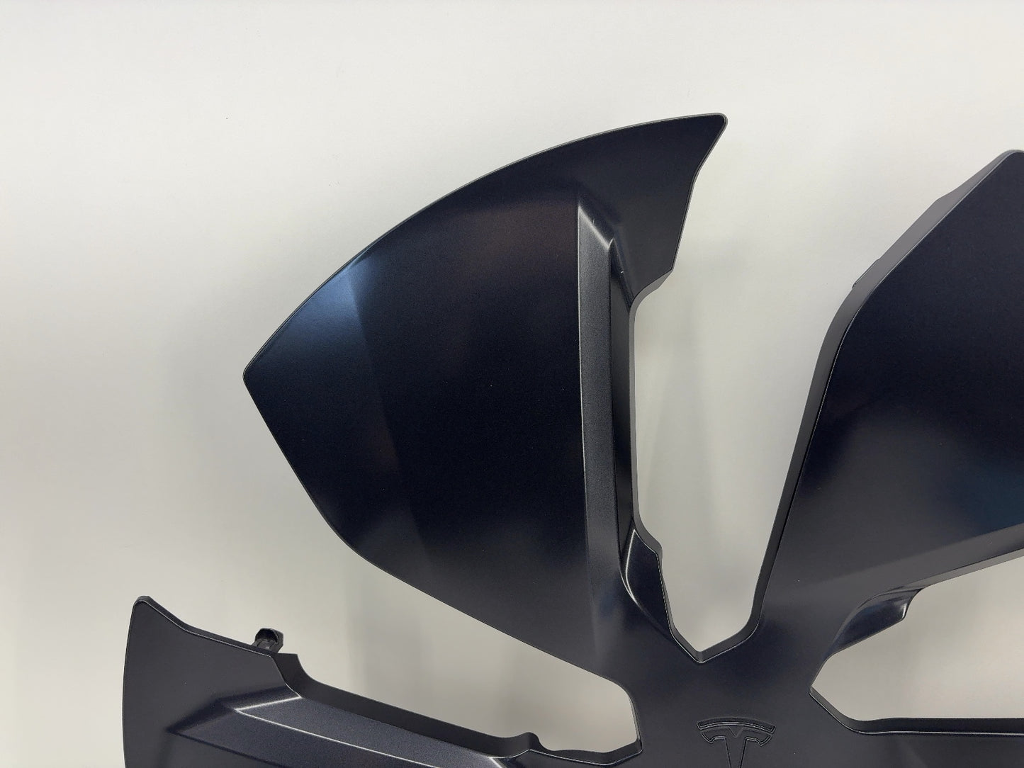 2026 Tesla Model Y Juniper Crossflow Wheel Cover U 2188231-00-D