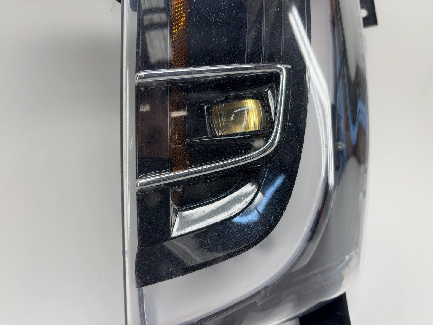 2018 Tesla Model X Left Fog Lamp 1034326-00-B