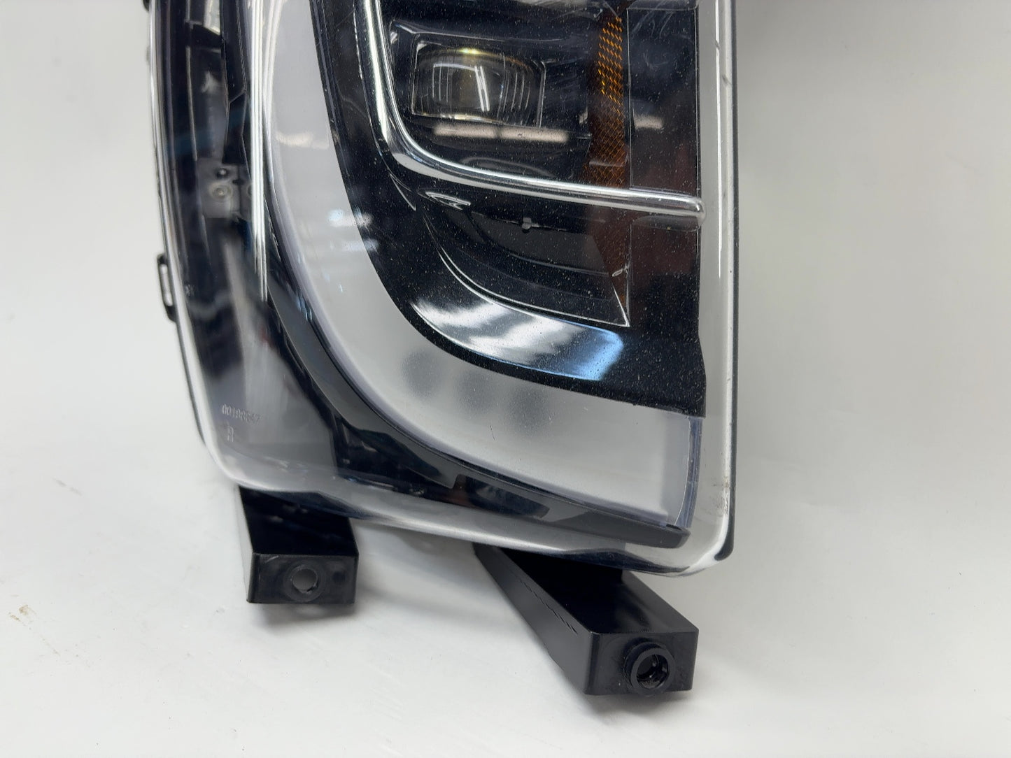2018 Tesla Model X Right Fog Lamp 1034327-00-B