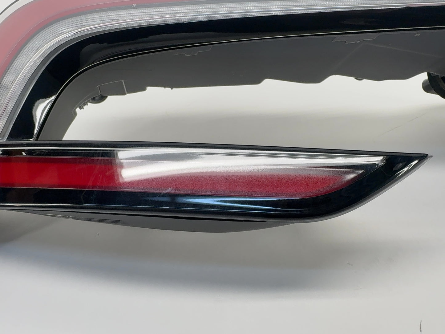 2024-2025 Tesla Model 3 Highland Tail Lamp Liftgate Trunk Left 1691498-00-F
