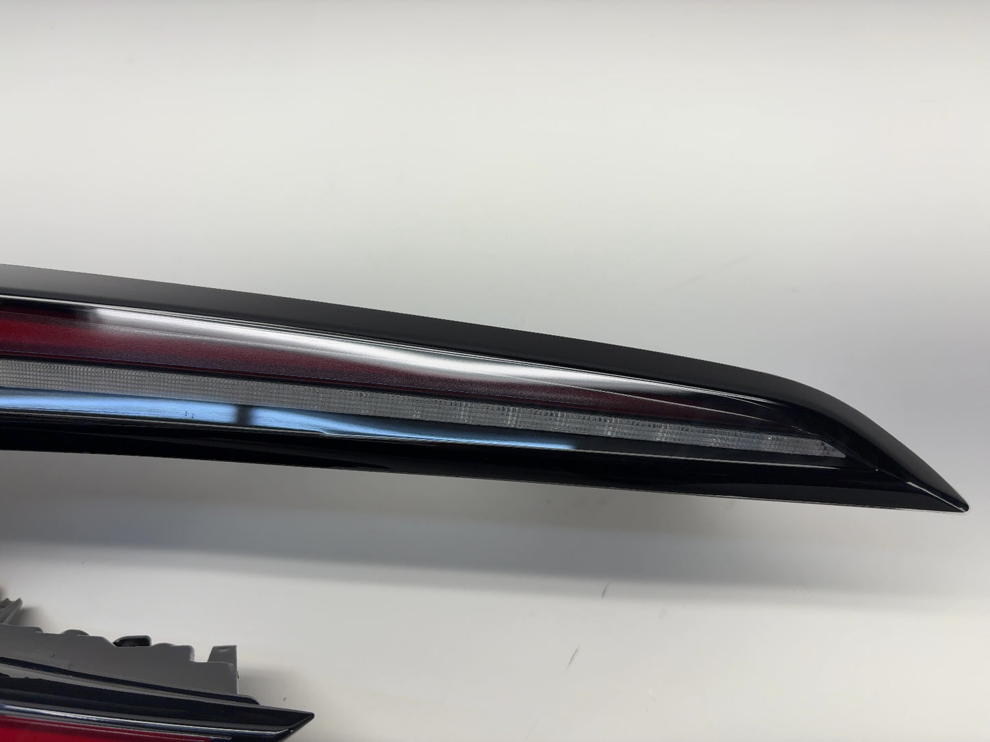 2024-2025 Tesla Model 3 Highland Tail Lamp Liftgate Trunk Left 1691498-00-F