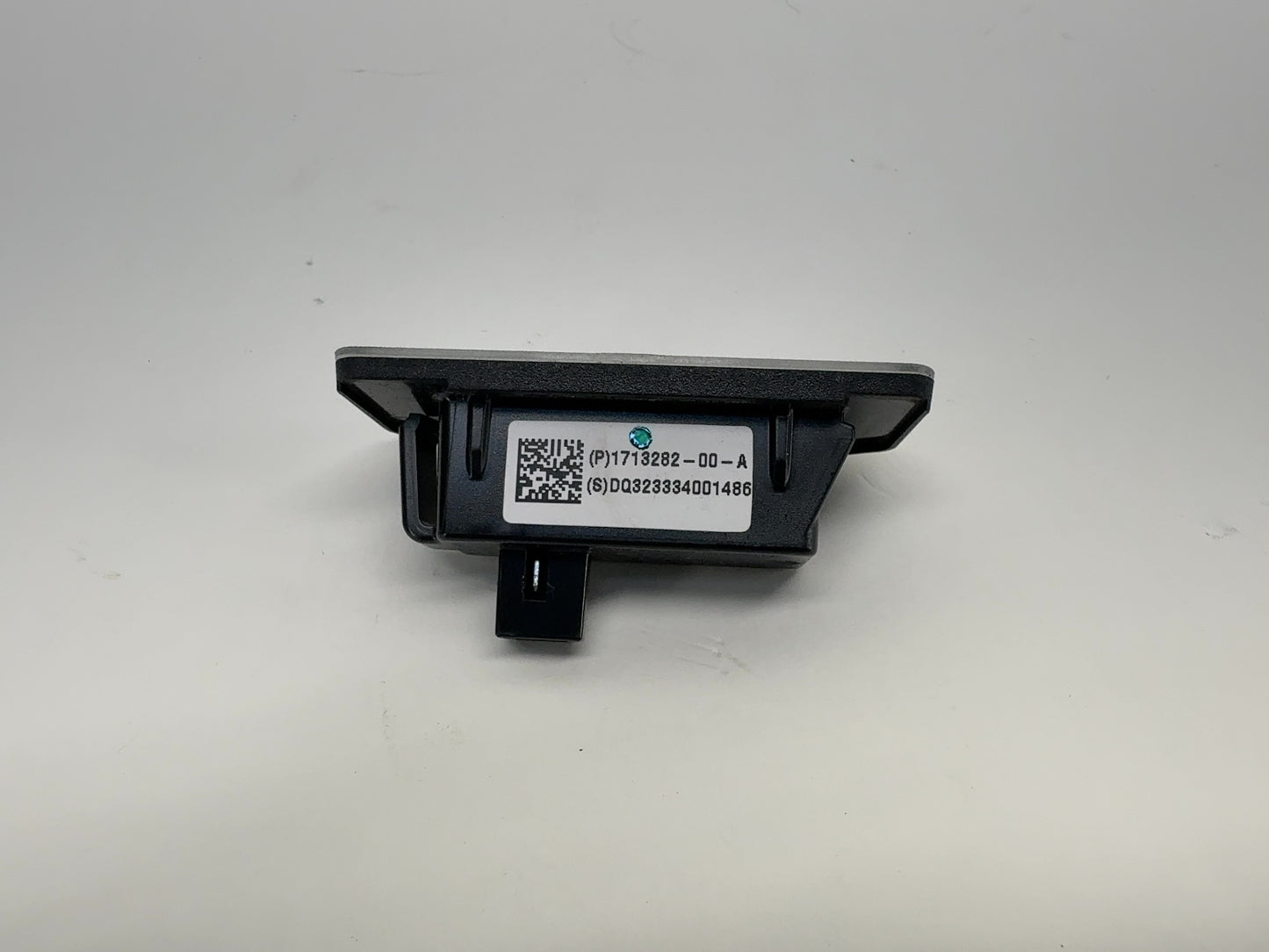 2024-2025 Tesla Model 3 Highland Rear License Plate Light 1713282-00-A