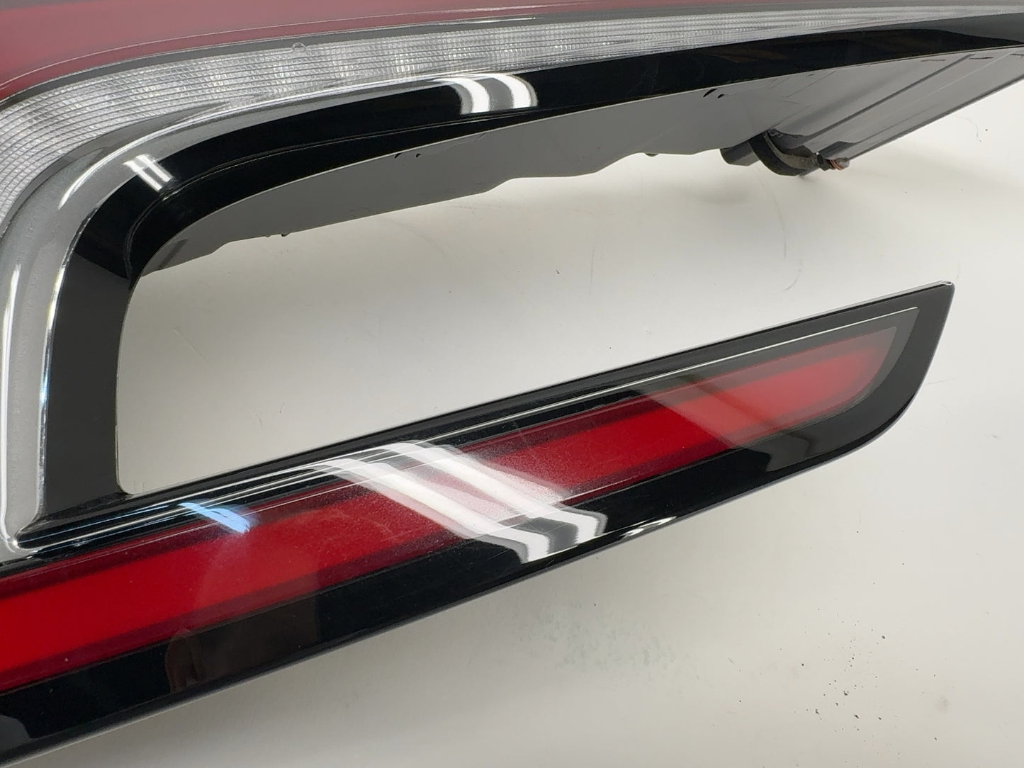 2025 Tesla Model 3 Highland Tail Lamp Liftgate Trunk Left 1691498-98-F