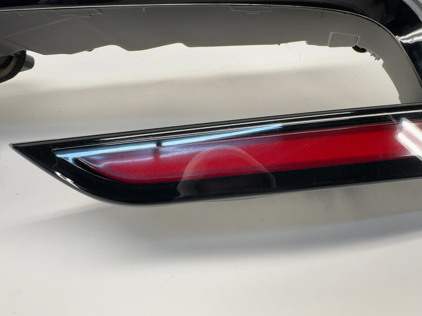 2024-2025 Tesla Model 3 Highland Tail Lamp Liftgate Trunk Right 1691500-00-F