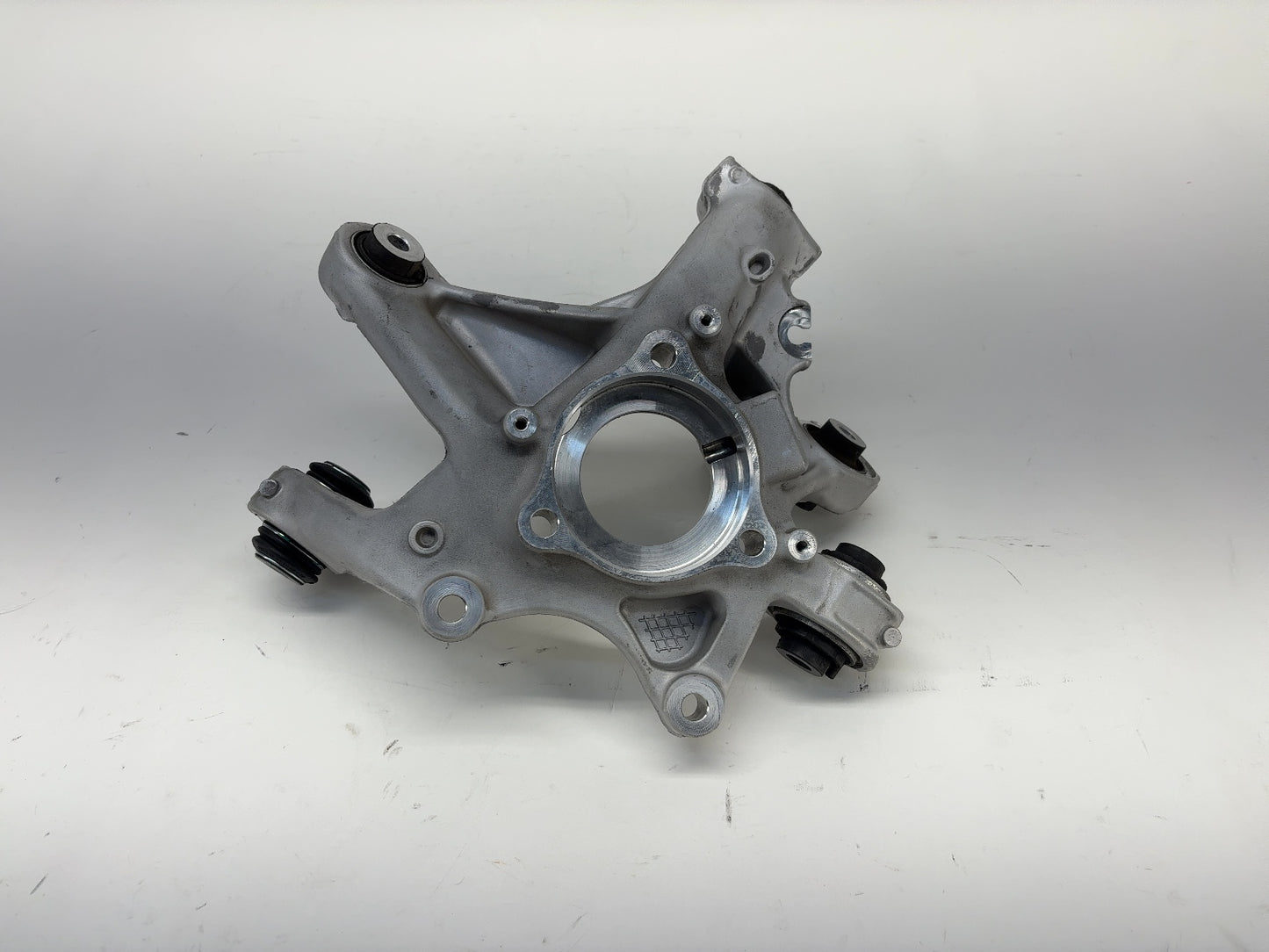 2024-2025 Tesla Model 3 Highland Rear Left Knuckle 1344411-10-D