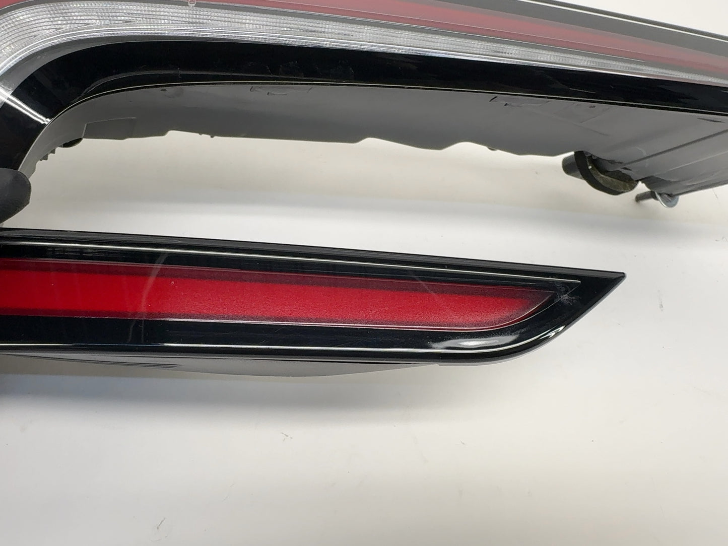 2024-2025 Tesla Model 3 Highland Tail Lamp Liftgate Trunk Left 1691498-00-F