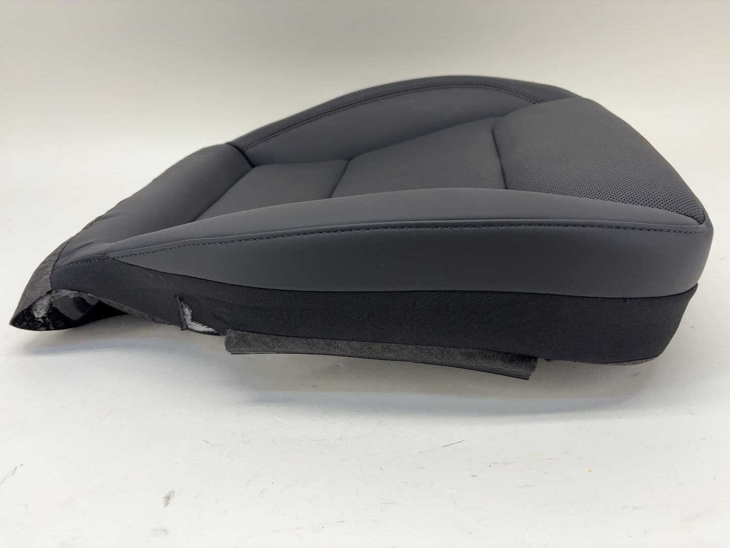 2025 Tesla Model 3 Highland Front Right Seat Lower Cushion 1997745-01-D
