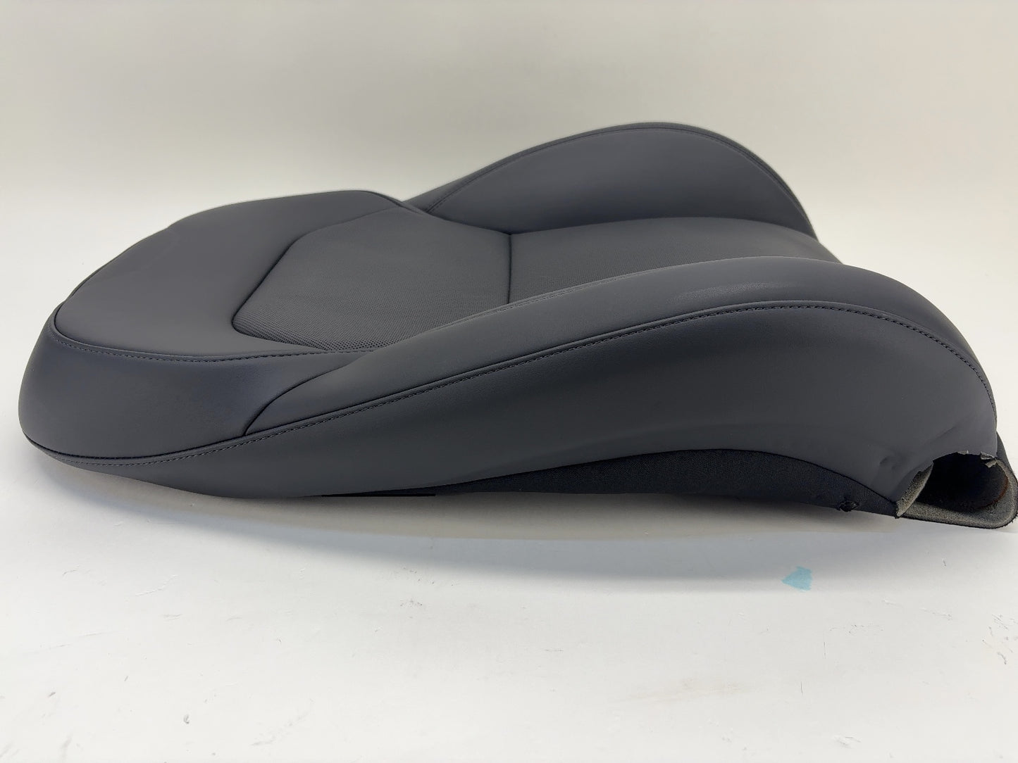 2024-2025 Tesla Model 3 Highland Front Left Upper Seat Cushion Dual Bag 1964744-91-C