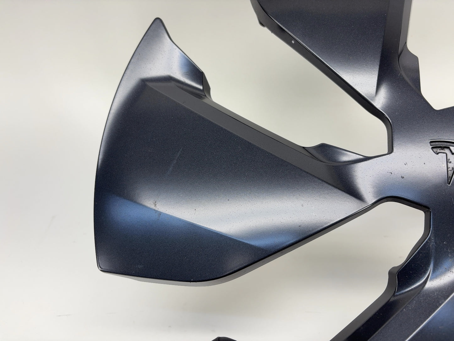 2026 Tesla Model Y Juniper Crossflow Wheel Cover Note* 2188231-00-D