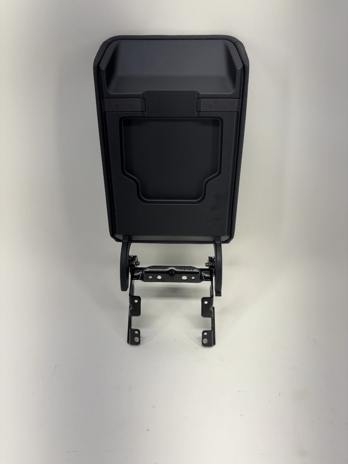 2025 Tesla Model 3 Highland Center Console Armrest 1714422-24-G