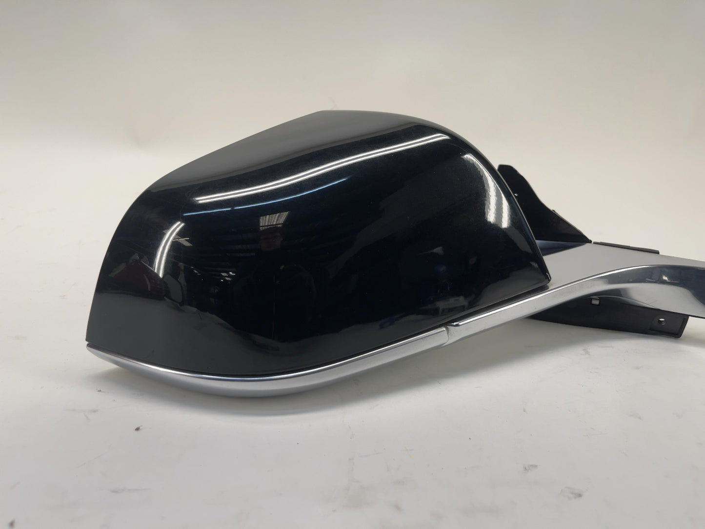 2018 Tesla Model 3 Front Right Door Mirror 1110778-99-H