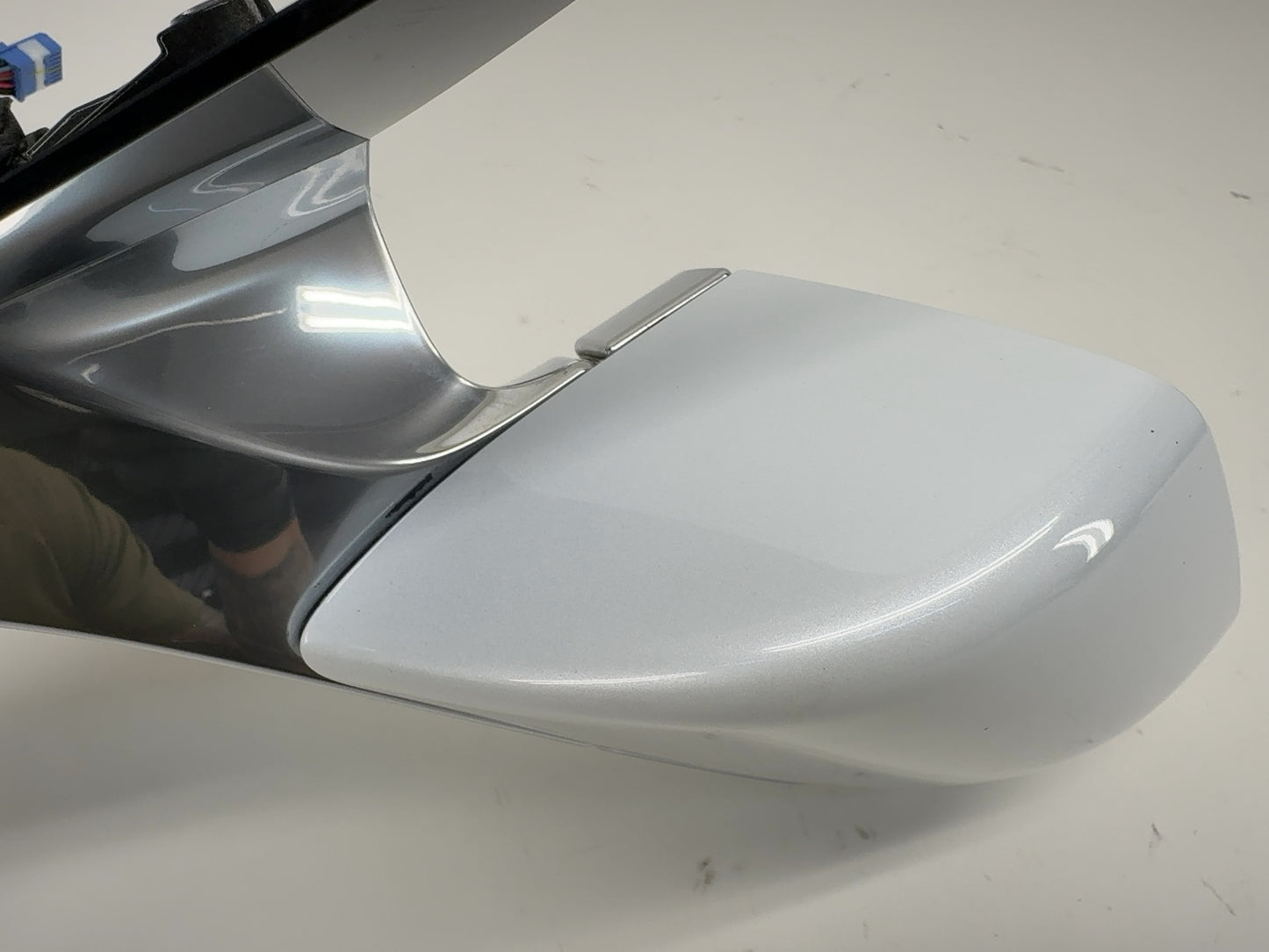 2018 Tesla Model 3 Front Left Door Mirror Assembly 1110777-99-H