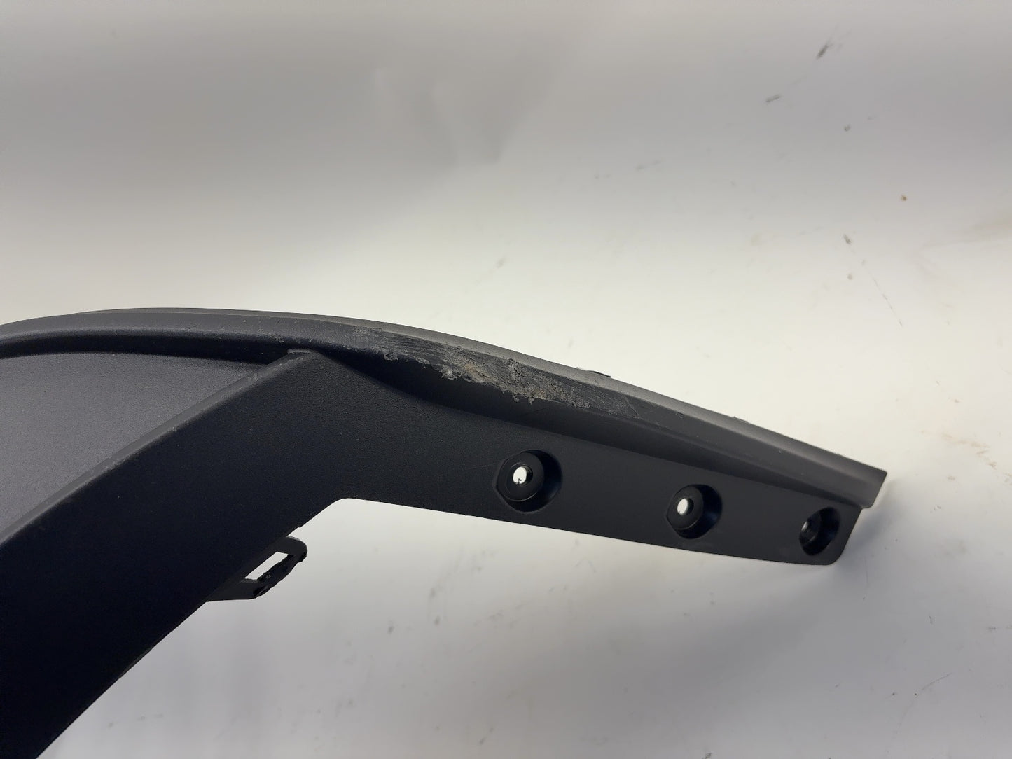 2025 Tesla Model 3 Highland Rear Bumper Lower 1582581-00-D