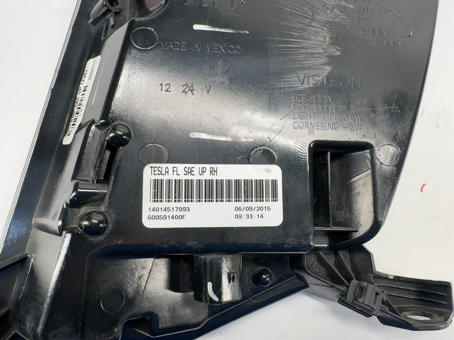 2015 Tesla Model S Right Fog Lamp 6005914-00-F