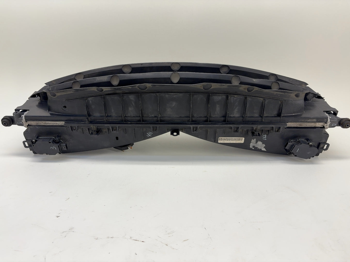 2015-2018 Tesla Model S Center Active Louvre With Radiator Assembly 1007256-00-K