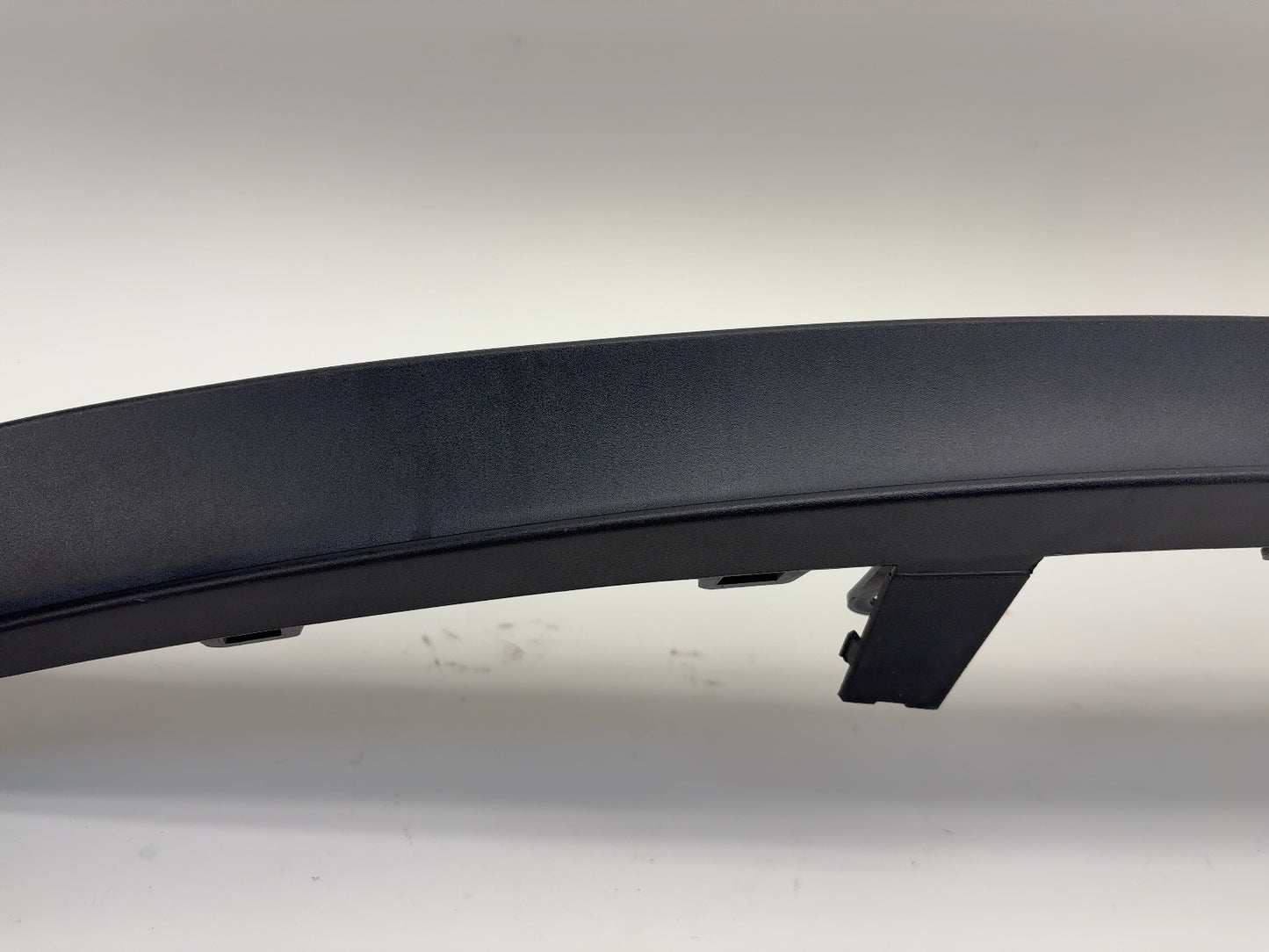 2022 Tesla Model 3 Rear Bumper Valance 1083984-00-D