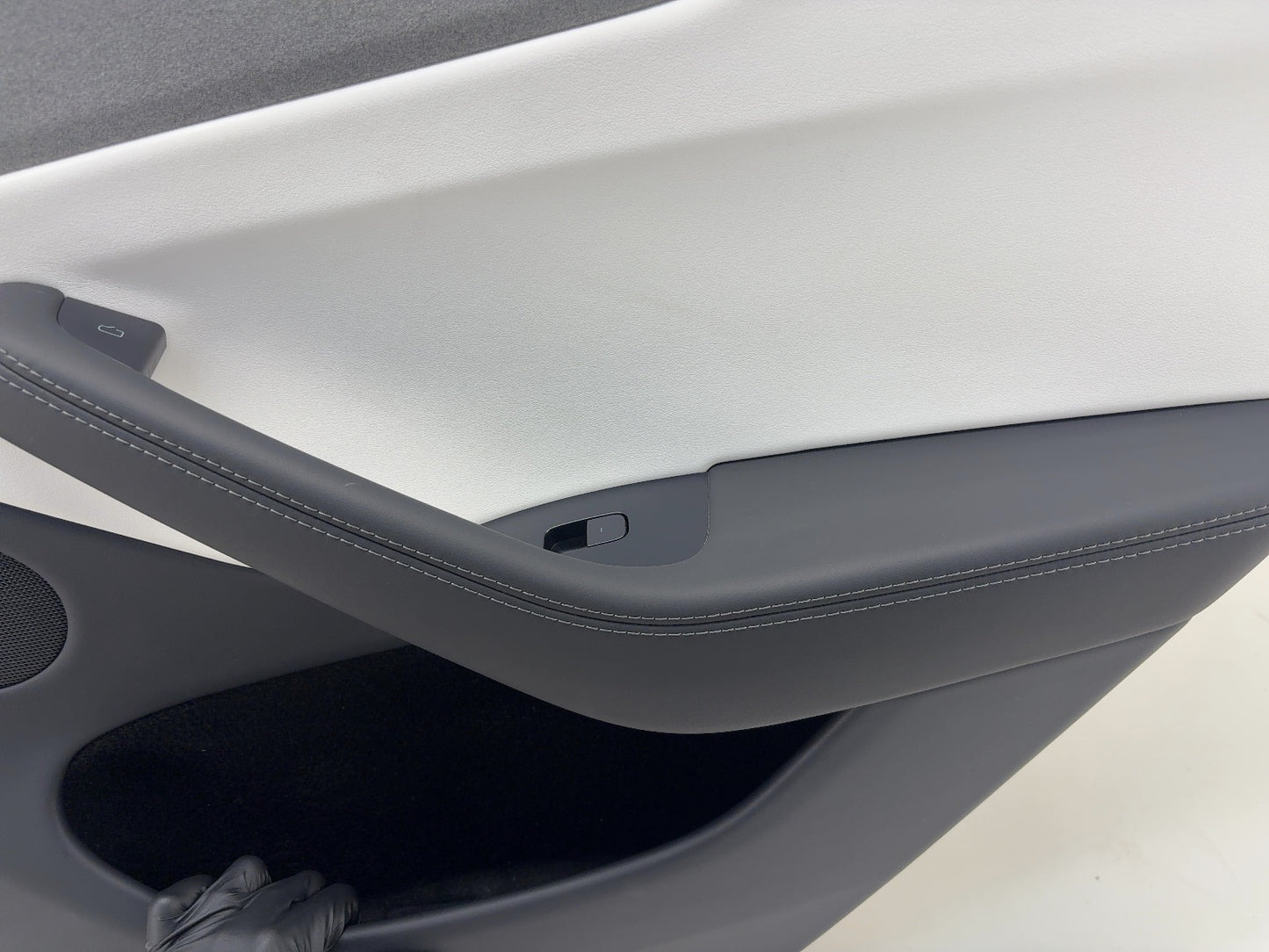 2026 Tesla Model Y Juniper Rear Right Door Panel 3642297-52-F