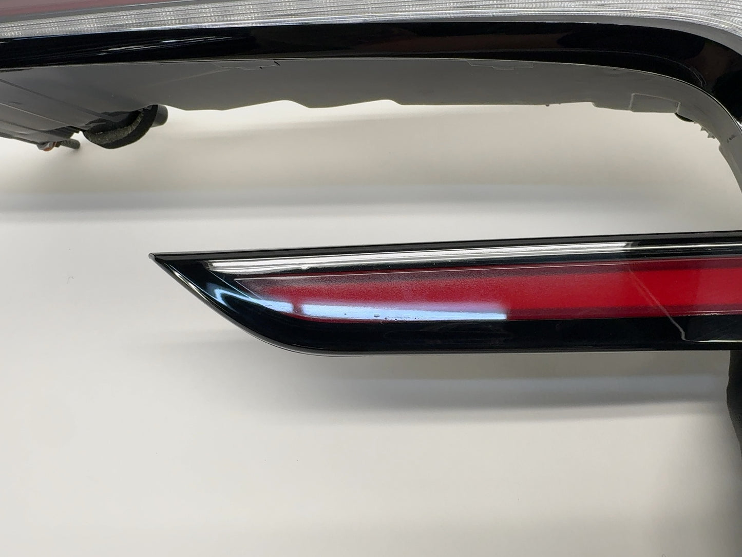 2024-2025 Tesla Model 3 Highland Tail Lamp Liftgate Trunk Right 1691500-00-F
