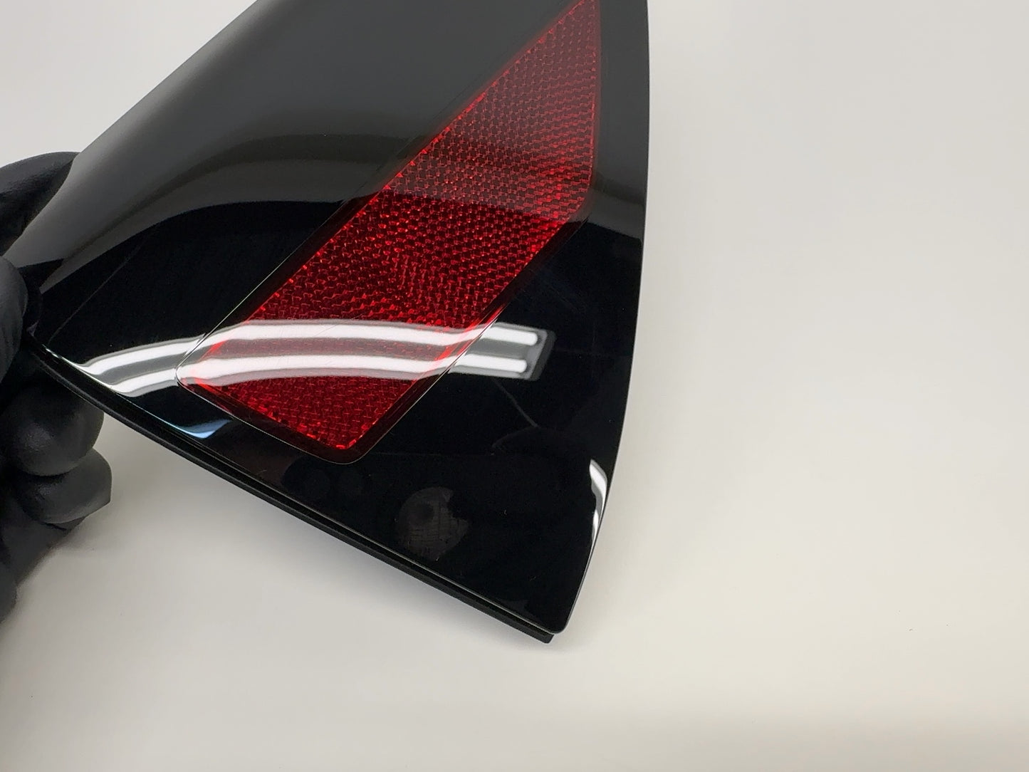 2025 Tesla Model 3 Highland Right Quarter Reflector 1715105-30-A