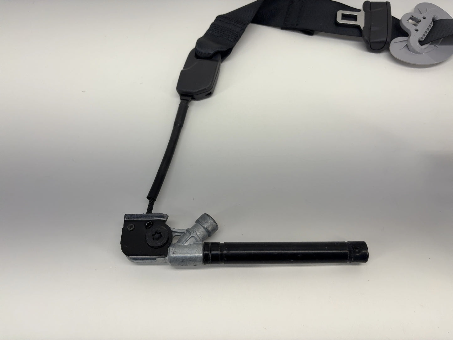 2025 Tesla Model 3 Highland Front Right Seat Belt 1856706-N1-E